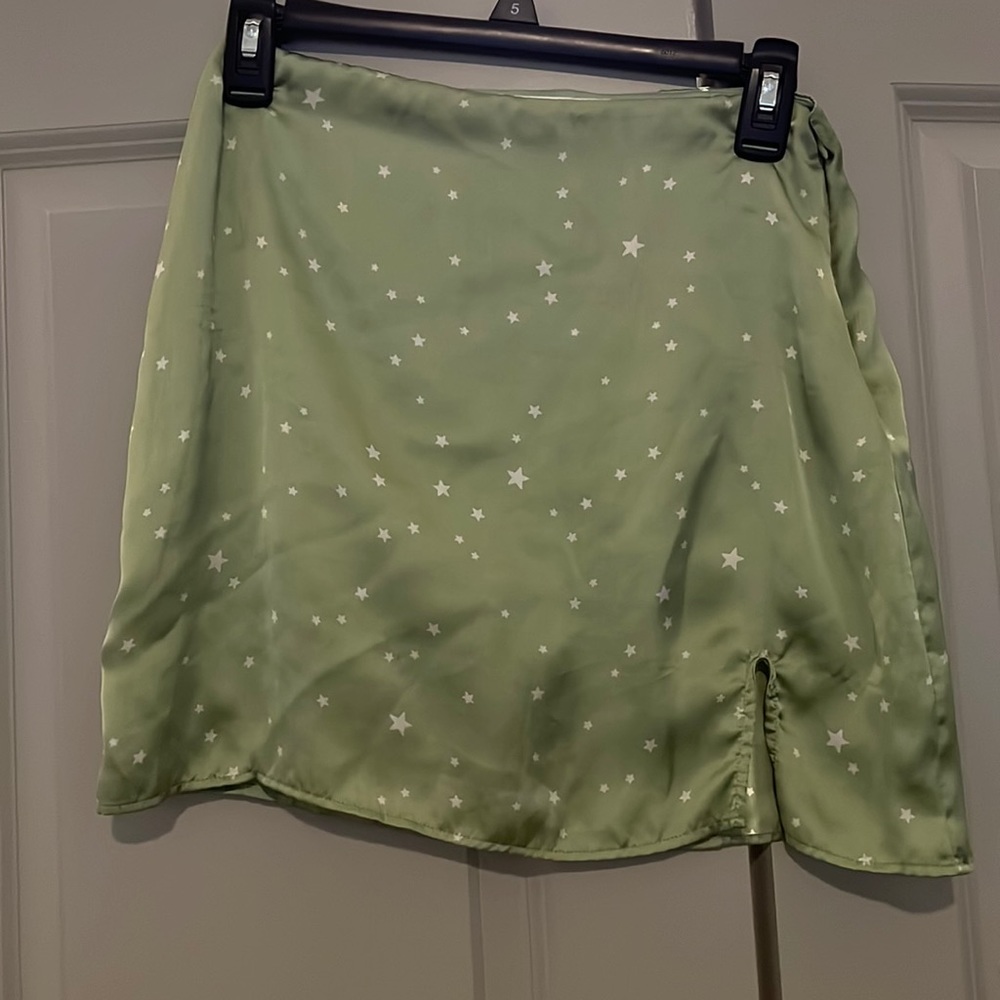 Green star skirt